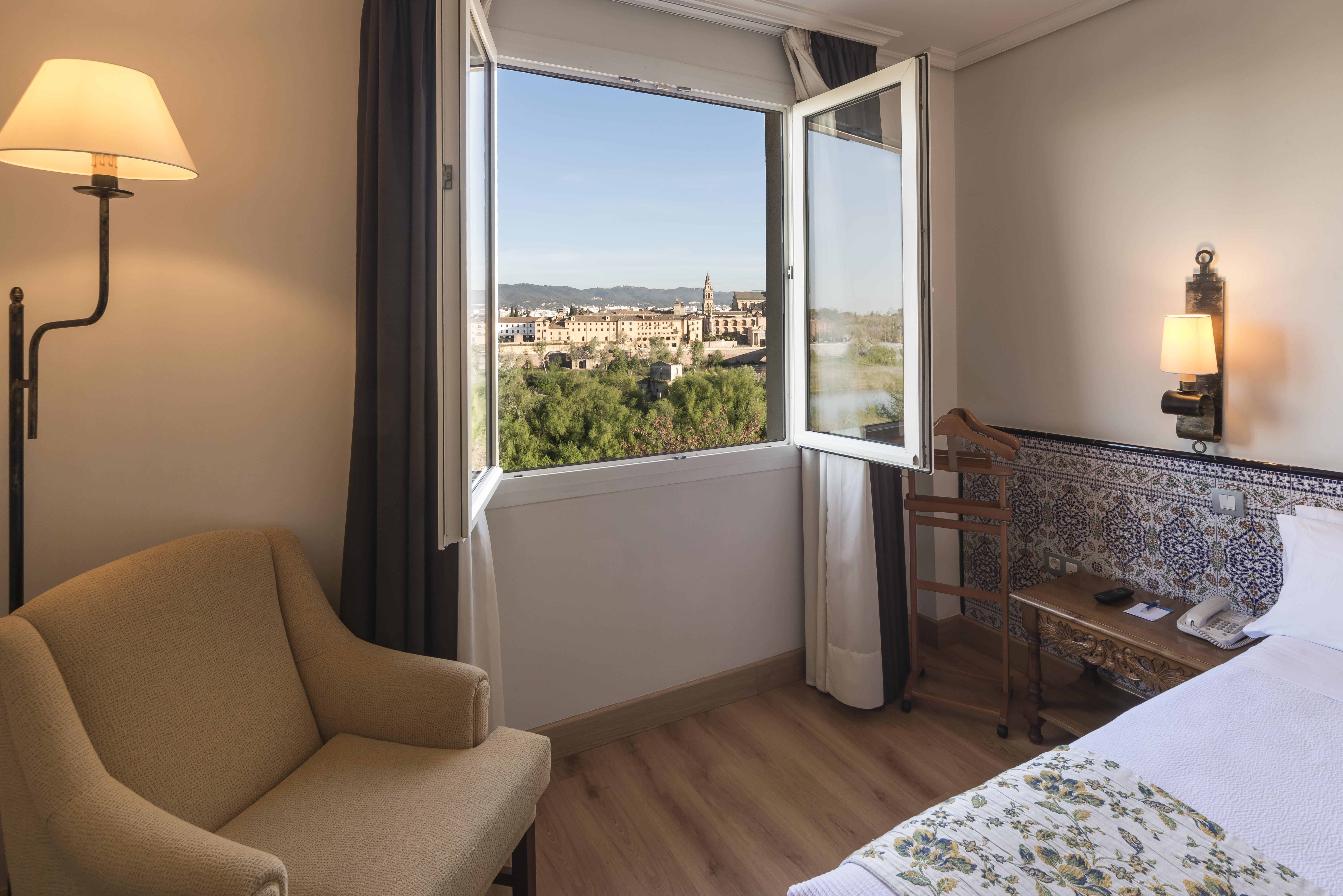 Hesperia Cordoba Hotell Exteriör bild