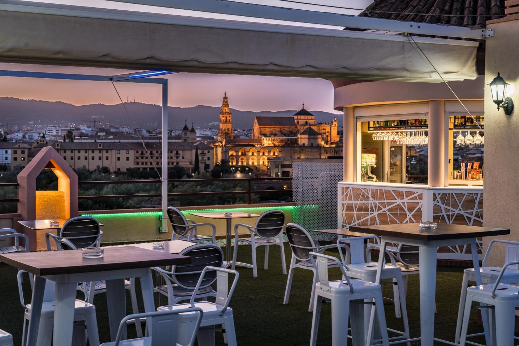 Hesperia Cordoba Hotell Exteriör bild