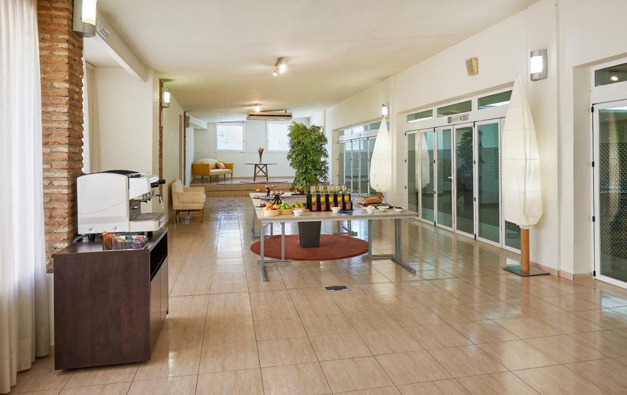 Hesperia Cordoba Hotell Exteriör bild